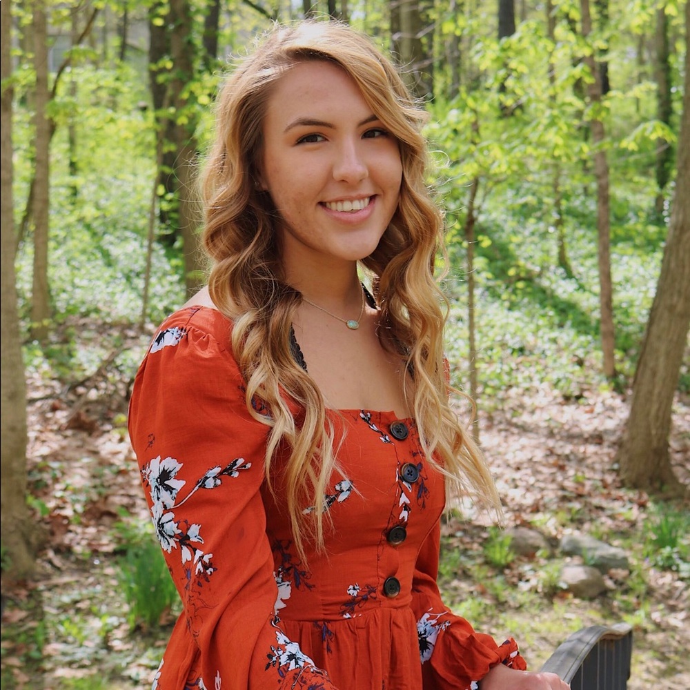 Meet your Posher, Katie